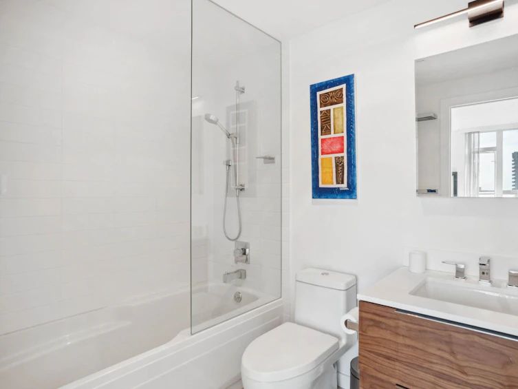 1004-140 East 14th Street, North Vancouver, BC, V7L 2N3 - 12