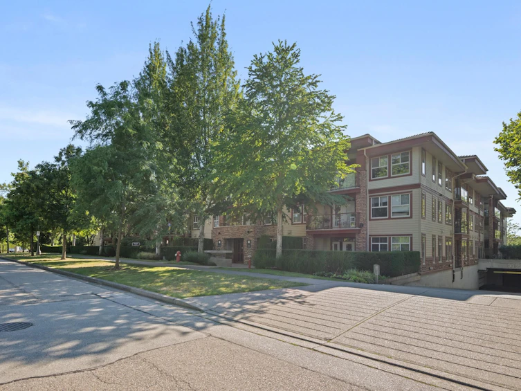307-3355 Rosemary Heights Drive, Surrey, BC, V3Z 2H5 - 2