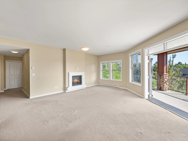 307-3355 Rosemary Heights Drive, Surrey, BC, V3Z 2H5 - 5