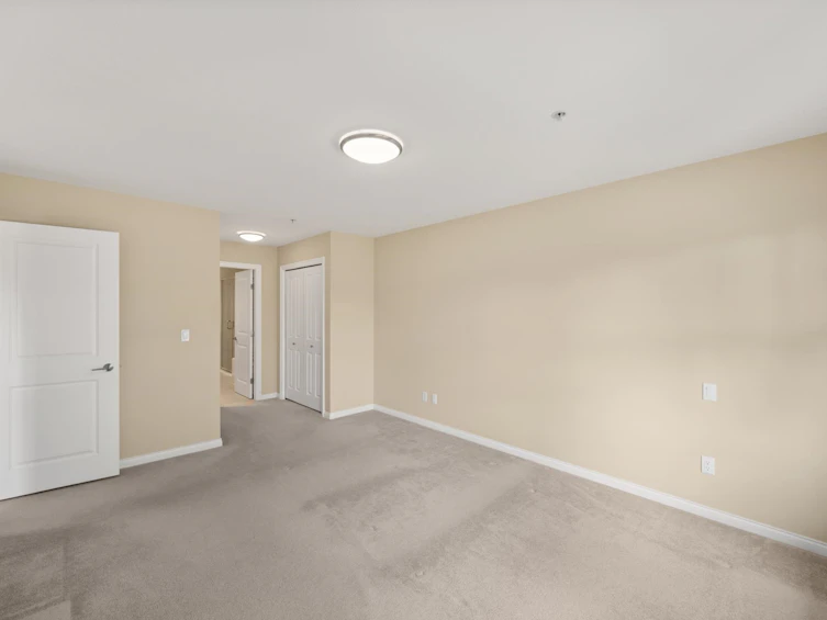 307-3355 Rosemary Heights Drive, Surrey, BC, V3Z 2H5 - 19