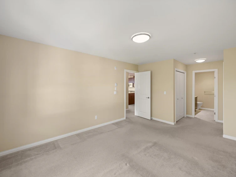 307-3355 Rosemary Heights Drive, Surrey, BC, V3Z 2H5 - 20