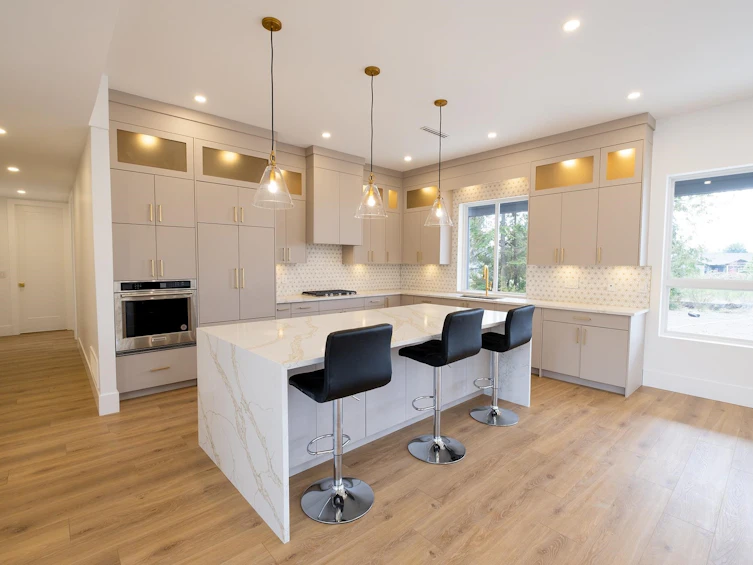 1415 Stardust Place, Gibsons, BC, V0N 1V5 - 3