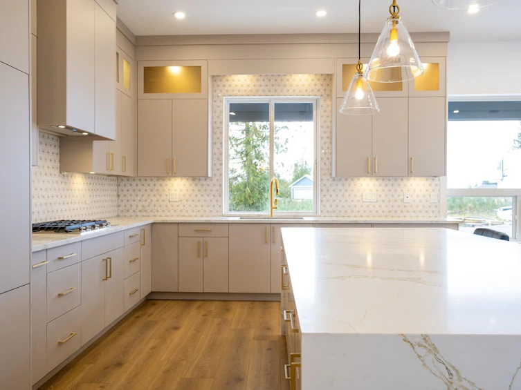 1415 Stardust Place, Gibsons, BC, V0N 1V5 - 12