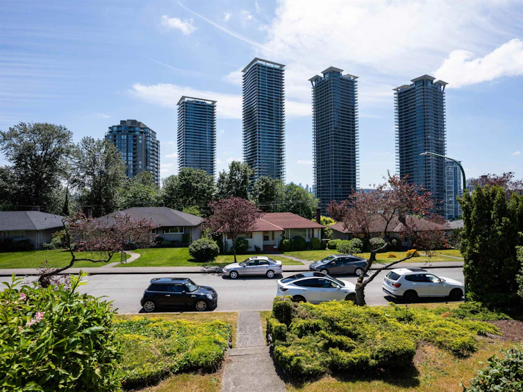 4841 Ridgelawn Drive, Burnaby, BC, V5C 3Y1 - 20