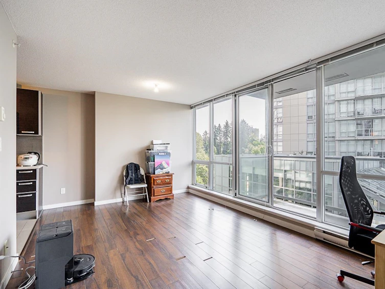 410-13688 100, Surrey, BC, V3T 0G5 - 12