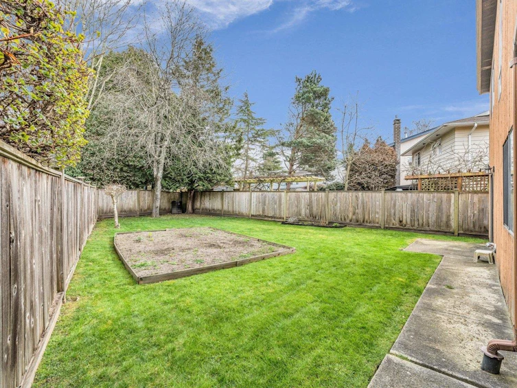 10580 Hollymount Drive, Richmond, BC, V7E 4Z2 - 7