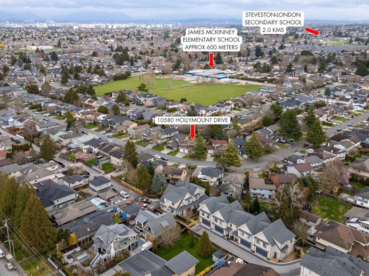 10580 Hollymount Drive, Richmond, BC, V7E 4Z2 - 9