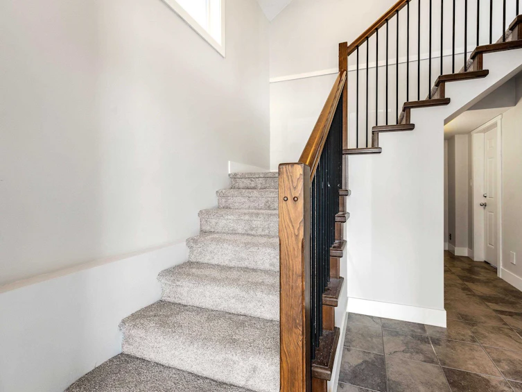 1-46792 Hudson Road, Chilliwack, BC, V2R 0P5 - 2