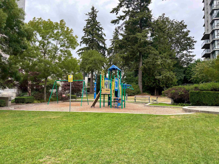 303-5989 Walter Gage Road, Vancouver, BC, V6T 0A8 - 30