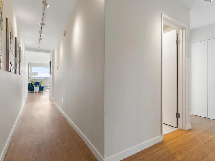 102-2246 Bellevue Avenue, West Vancouver, BC, V7V 1C6 - 5