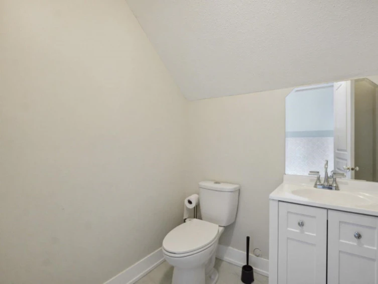 36104 Marshall Road, Abbotsford, BC, V3G 2W9