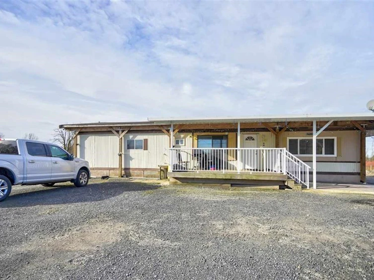 4281 Bradner Road, Abbotsford, BC, V4X 1S9 - 9