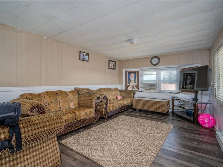 4281 Bradner Road, Abbotsford, BC, V4X 1S9 - 14