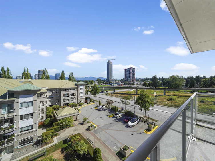 603-10523 University, Surrey, BC, V3T 5T8 - 20