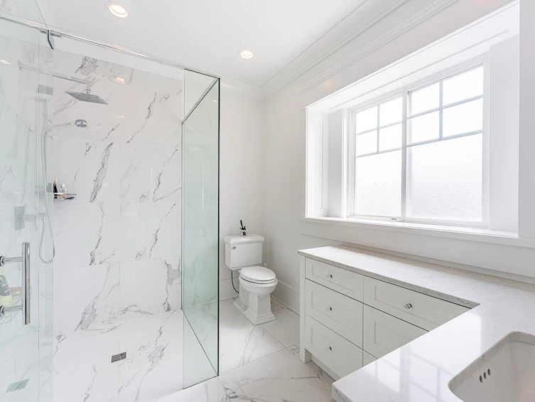 4407 Pandora Street, Burnaby, BC, V5C 2B8 - 8