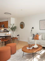309 625 Park Crescent