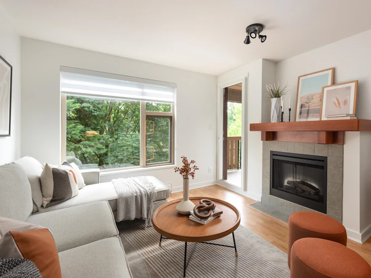 309-625 Park Crescent, New Westminster, BC, V3L 5W4 - 2