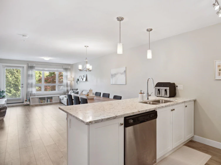 207-4815 55b Street, Delta, BC, V4K 3V7 - 8