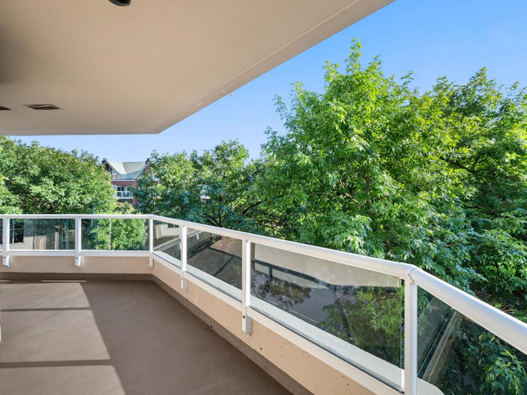 401-1245 Quayside Drive, New Westminster, BC, V3M 6J6 - 4