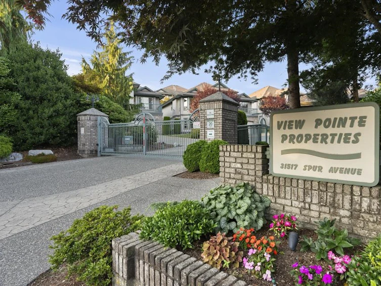36-31517 Spur, Abbotsford, BC, V2T 6V7 - 38