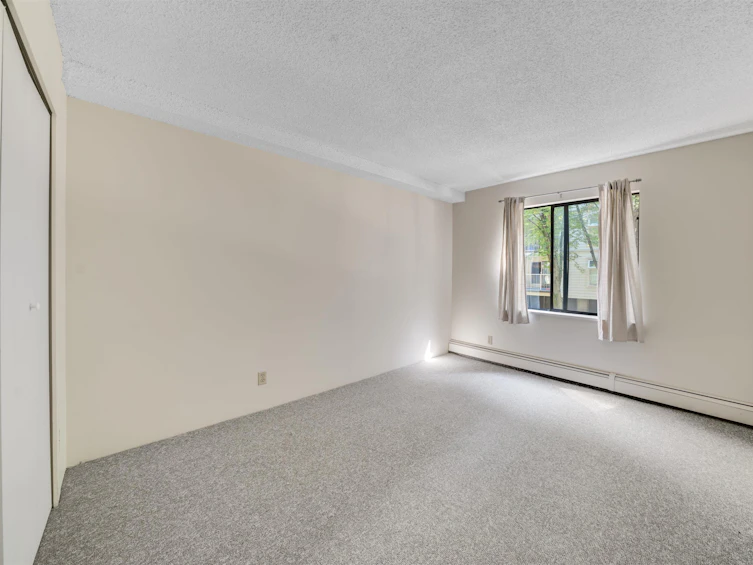 131-8460 Lansdowne Road, Richmond, BC, V6X 3G8 - 2
