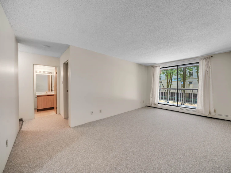 131-8460 Lansdowne Road, Richmond, BC, V6X 3G8 - 12