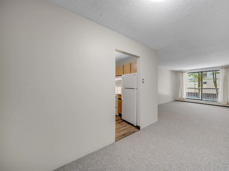 131-8460 Lansdowne Road, Richmond, BC, V6X 3G8 - 16