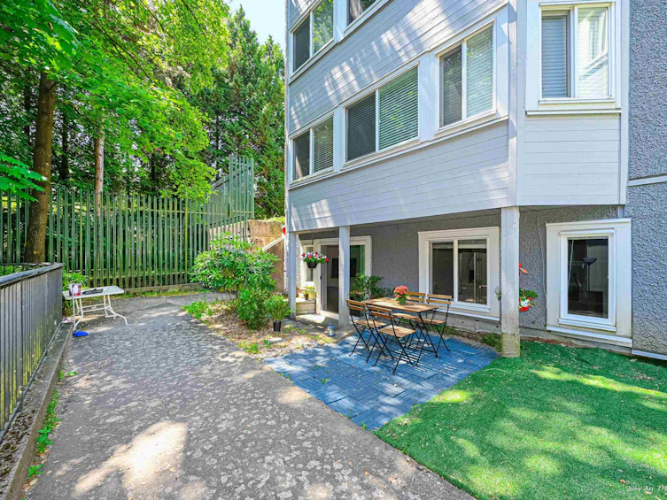 104-9890 Manchester Drive, Burnaby, BC, V3N 4R4 - 14