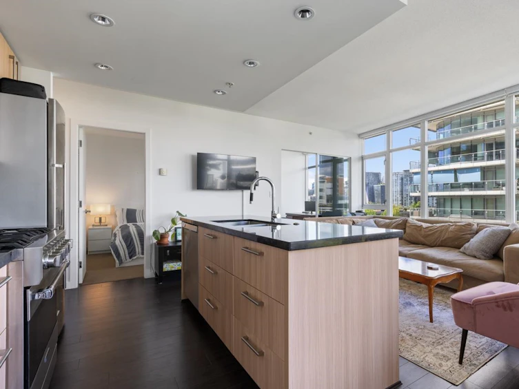 609-1708 Columbia Street, Vancouver, BC, V5Y 0H7 - 4