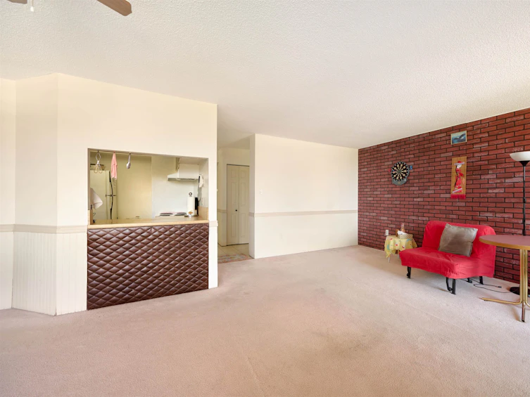 1601-3755 Bartlett Court, Burnaby, BC, V3J 7G7 - 2