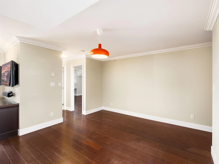404-2665 W Broadway, Vancouver, BC, V6K 2G2 - 3