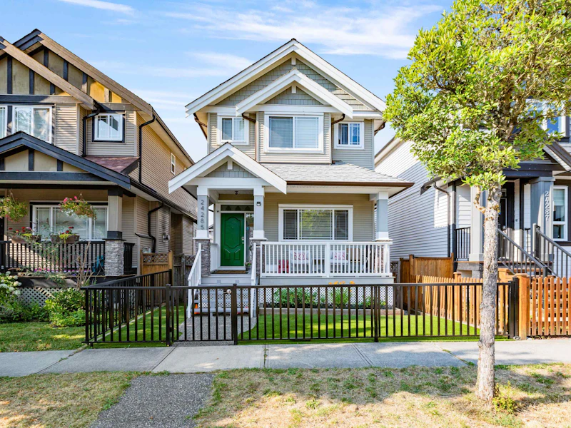 24285 101a Avenue, Maple Ridge BC V2W 0C2