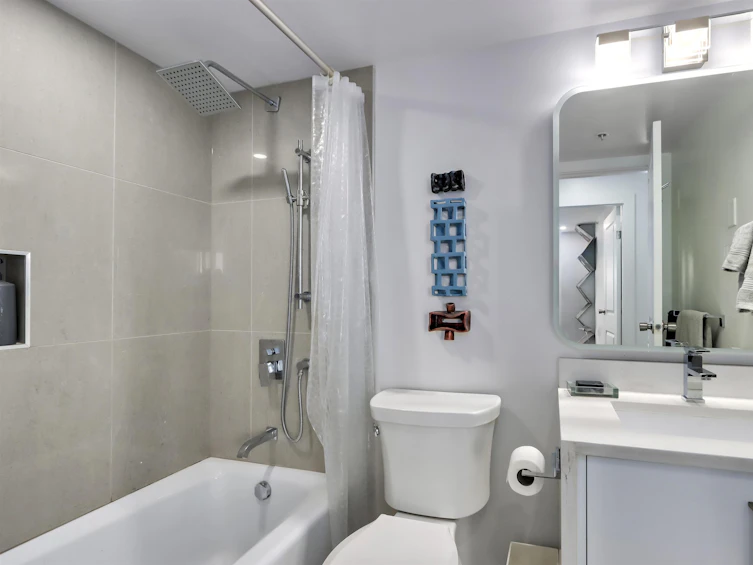 702-1155 Homer Street, Vancouver, BC, V6B 5T5 - 16
