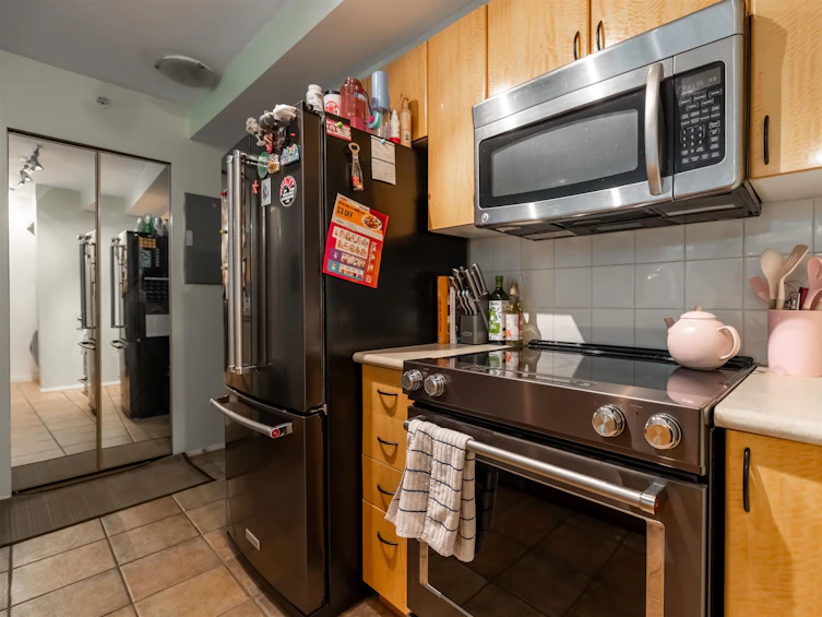 211-2733 Chandlery Place, Vancouver, BC, V5S 4V3 - 13