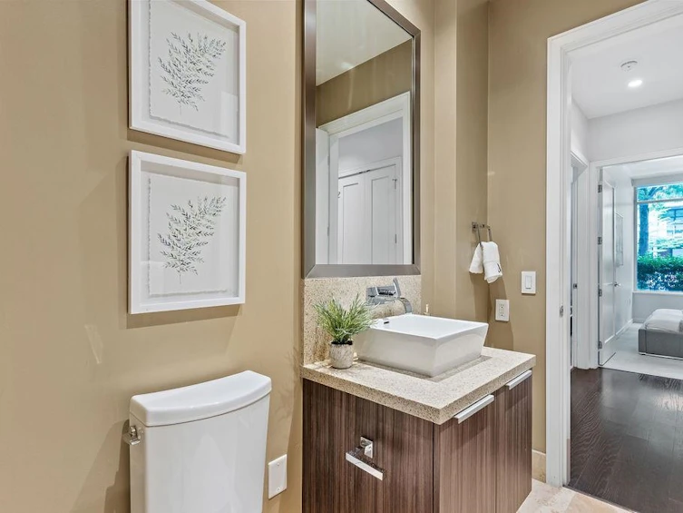 129 West 1st Avenue, Vancouver, BC, V5Y 0A6 - 18