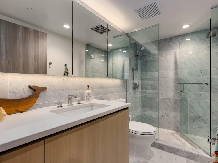 1785 Columbia Street, Vancouver, BC, V5Y 0N3 - 16