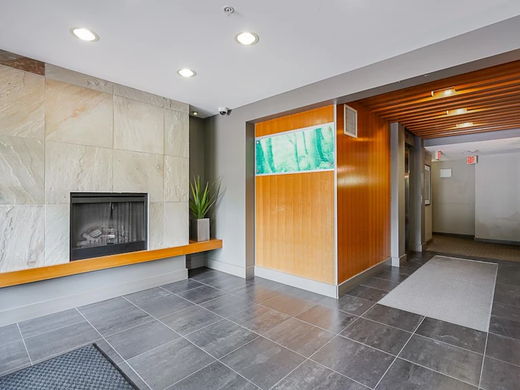 316-9319 University Crescent, Burnaby, BC, V5A 4Y5 - 5