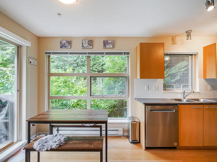 316-9319 University Crescent, Burnaby, BC, V5A 4Y5 - 14