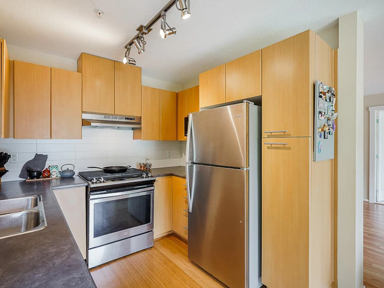 316-9319 University Crescent, Burnaby, BC, V5A 4Y5 - 17