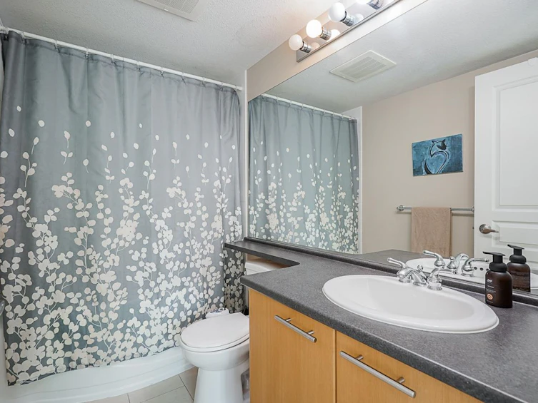 316-9319 University Crescent, Burnaby, BC, V5A 4Y5 - 23