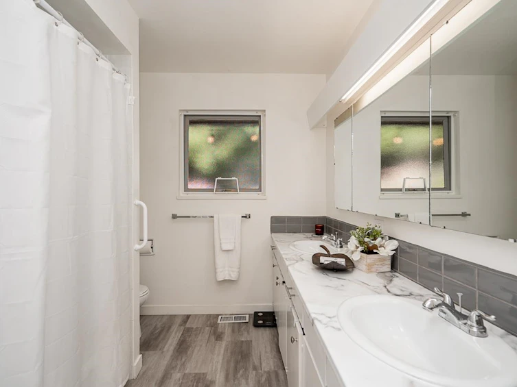 570 Barnham Road, West Vancouver, BC, V7S 1T5 - 15