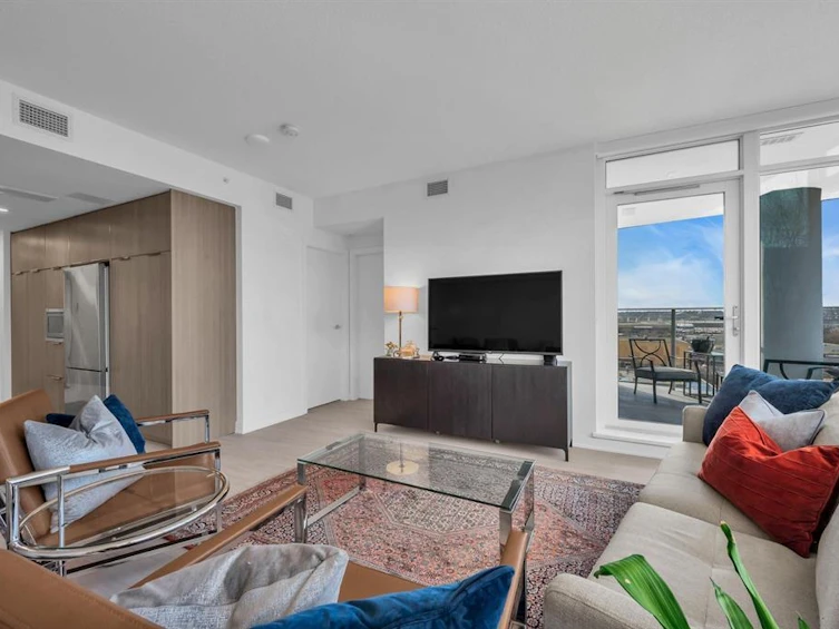 806-1401 Hunter Street, North Vancouver, BC, V7J 0E2 - 12