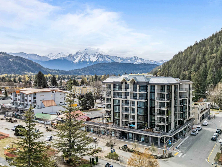 702-120 Esplanade Avenue, Harrison Hot Springs, BC, V0M 1K0