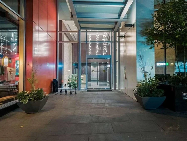 2002-833 Homer Street, Vancouver, BC, V6B 0H4 - 2