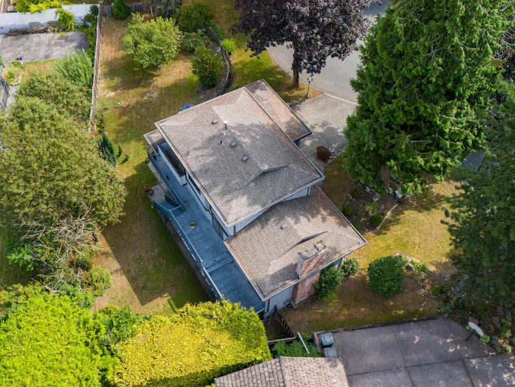 7645 Berkley Street, Burnaby, BC, V5E 4A8 - 4