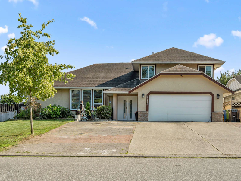 32286 Clinton Avenue, Abbotsford BC V2T 5B3