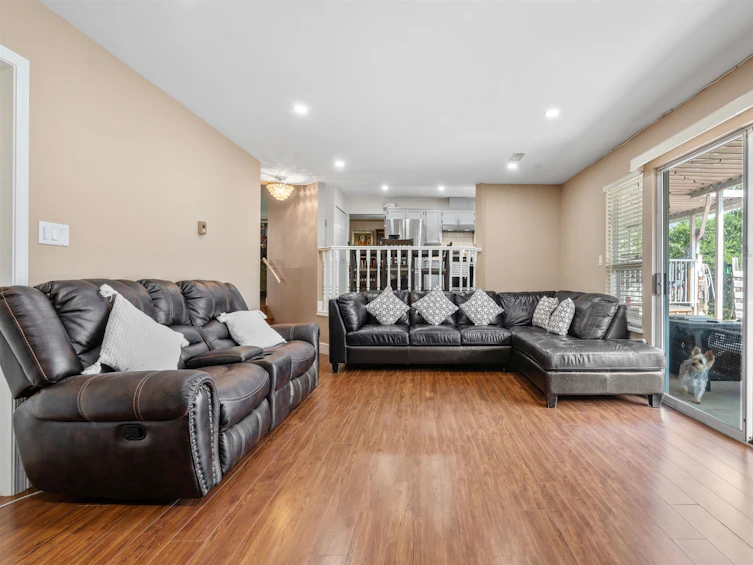 32286 Clinton Avenue, Abbotsford, BC, V2T 5B6 - 6