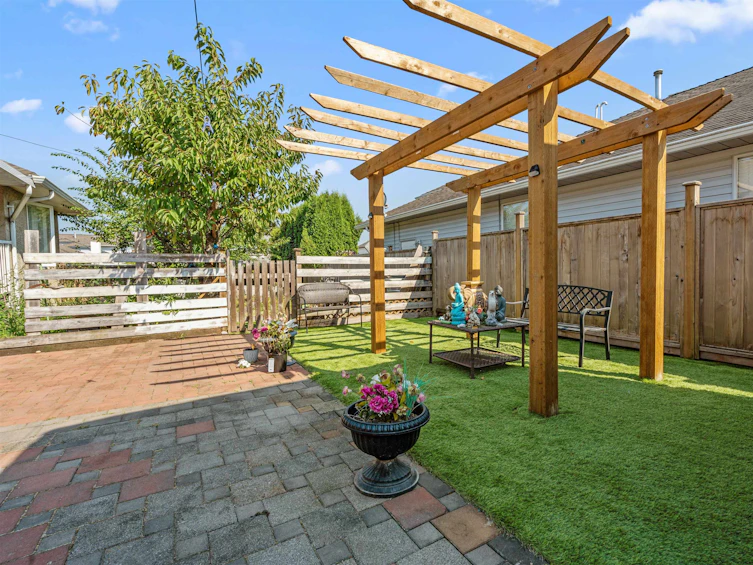 32286 Clinton Avenue, Abbotsford, BC, V2T 5B6 - 38