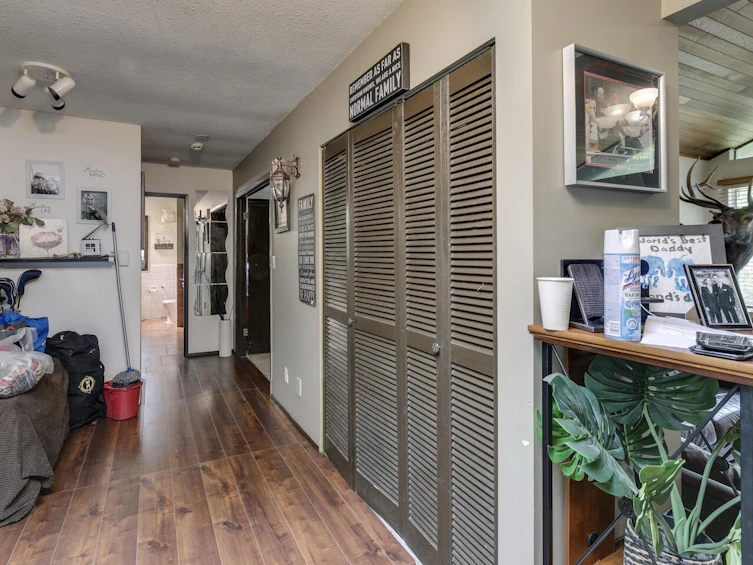 23871 Fern Crescent, Maple Ridge, BC, V4R 2S3 - 9