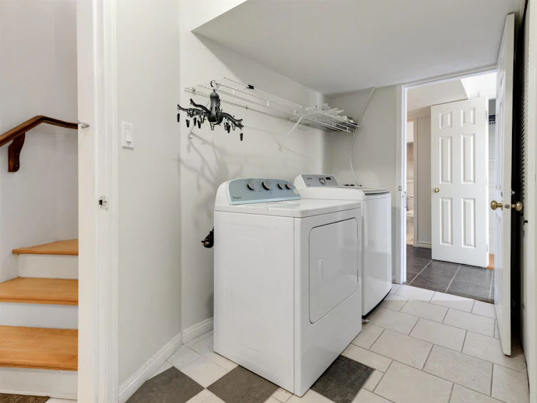 1274 Johnson Street, Coquitlam, BC, V3B 4T4 - 23